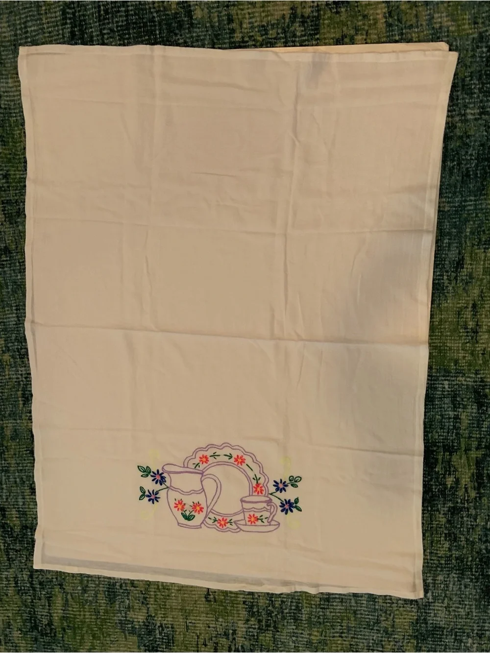 Vintage Hand Embroidered Kitchen Towels Set Of 4
